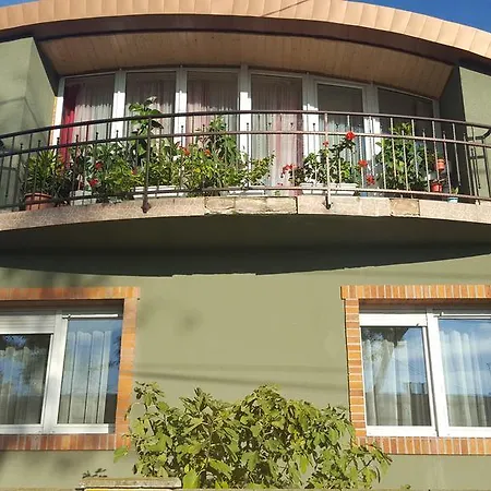 Szigeti Apartmanhaz Διαμέρισμα Πετς